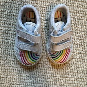 Vans x Flour Shop Old Skool V Size 4 New in Box!